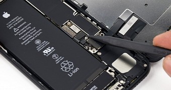 Apple finally gives up will let third party shops do more iphone repairs