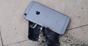 Iphone suffers massive explosion in hair salon just next to customers video