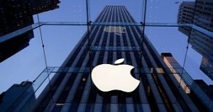 Apple customer says company employee threatened to leak his files as revenge