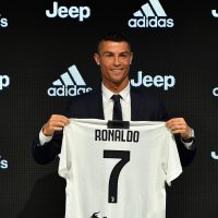 Ronaldo joins juve
